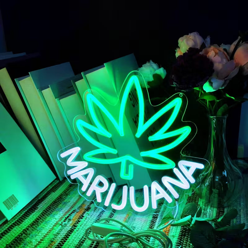 Chic Leaf Weed LED Neon Sign -USB Interface Electronic lamp USB